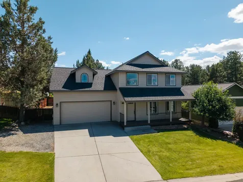 3616 SW Hillcrest Drive Redmond OR 97756