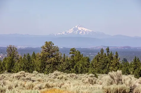 13689 SW Bussett Road Powell Butte OR 97753