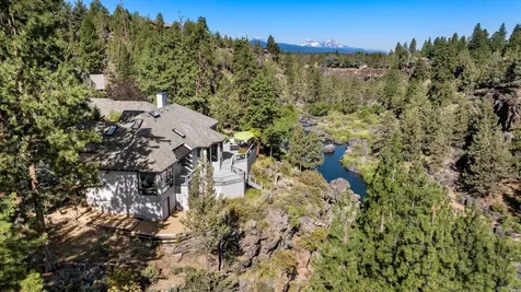4219 NW Lower Village Road Bend OR 97703