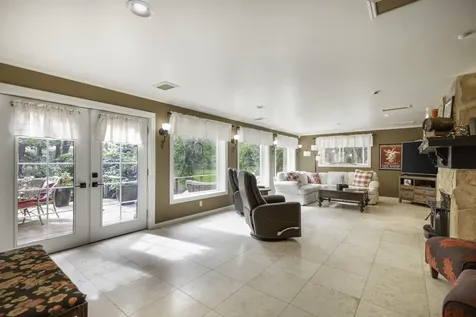 4781 Coleman Creek Road Medford OR 97501