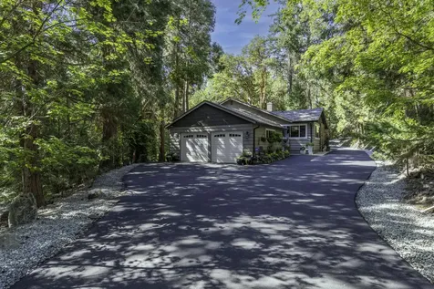 4781 Coleman Creek Road Medford OR 97501