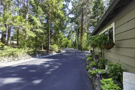 4781 Coleman Creek Road Medford OR 97501