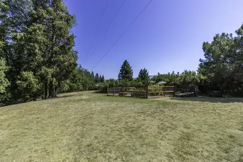 4781 Coleman Creek Road Medford OR 97501