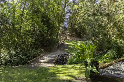 4781 Coleman Creek Road Medford OR 97501