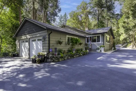 4781 Coleman Creek Road Medford OR 97501