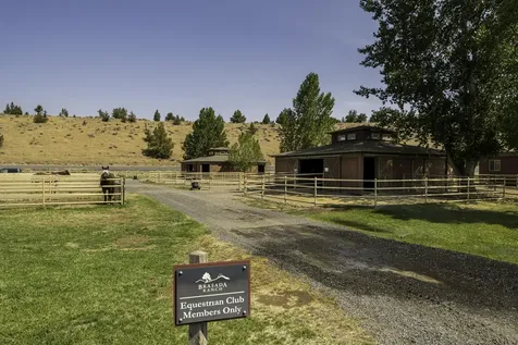 16726 SW Pinnacle Court Powell Butte OR 97753