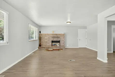 113 Glen Drive Grants Pass OR 97526