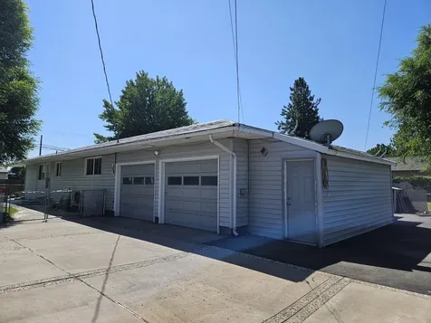 4514 Summers Lane Klamath Falls OR 97603