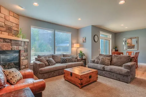 630 NW 28th Street Redmond OR 97756