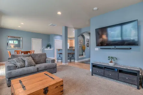 630 NW 28th Street Redmond OR 97756