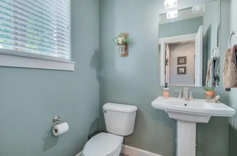 630 NW 28th Street Redmond OR 97756