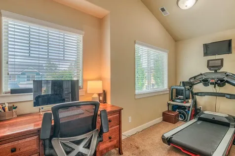 630 NW 28th Street Redmond OR 97756