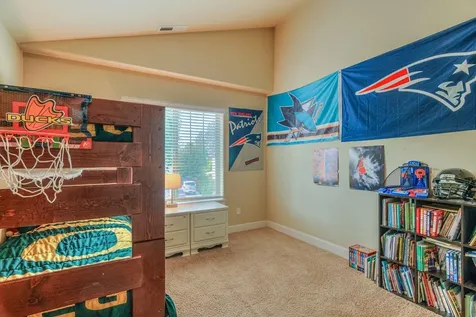 630 NW 28th Street Redmond OR 97756