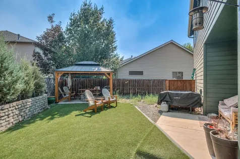 630 NW 28th Street Redmond OR 97756