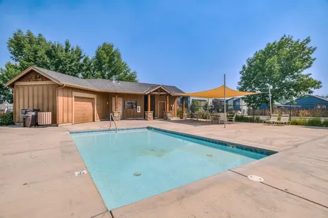 630 NW 28th Street Redmond OR 97756
