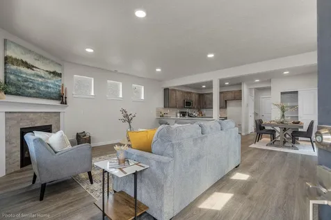 3532 NW 7th Street Redmond OR 97756