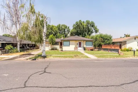 555 NW 4th Street Prineville OR 97754