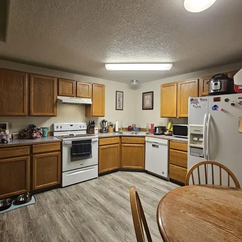 2740 SW Umatilla Court Redmond OR 97756