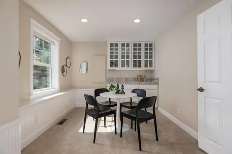 3098 NW Colonial Drive Bend OR 97703