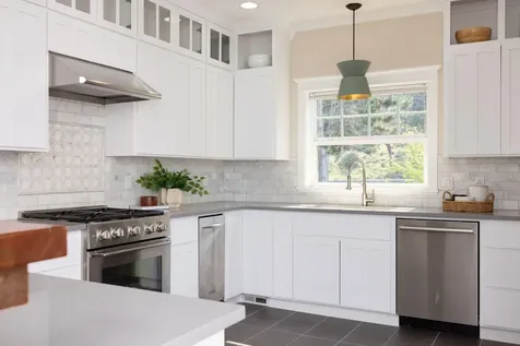 3098 NW Colonial Drive Bend OR 97703