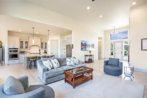 597 Highland Meadow Loop Redmond OR 97756