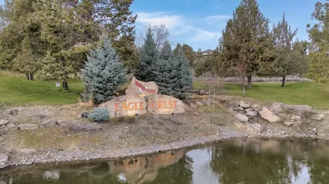 597 Highland Meadow Loop Redmond OR 97756