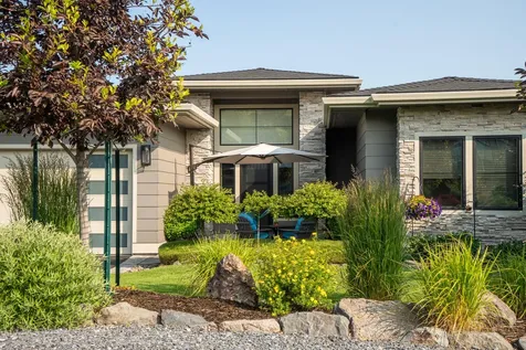 597 Highland Meadow Loop Redmond OR 97756