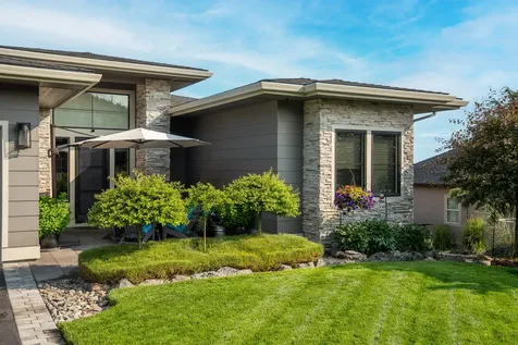 597 Highland Meadow Loop Redmond OR 97756