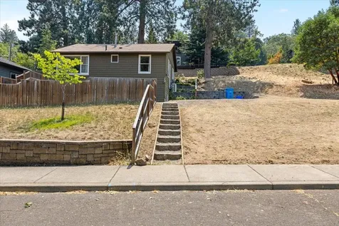 759 S Mountain Avenue Ashland OR 97520