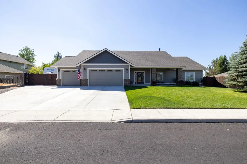 3776 SW Wickiup Place Redmond OR 97756