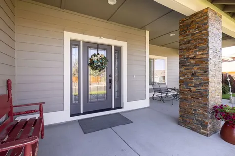 3776 SW Wickiup Place Redmond OR 97756
