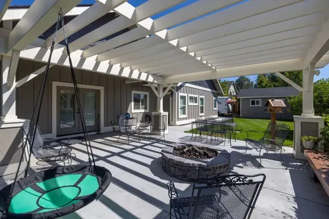 3776 SW Wickiup Place Redmond OR 97756