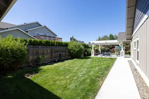 3776 SW Wickiup Place Redmond OR 97756