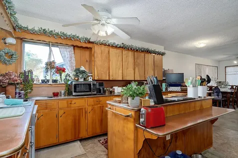 431 N 5th Street Central Point OR 97502