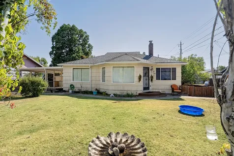 431 N 5th Street Central Point OR 97502