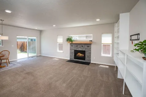 2586 NE Colleen Road Prineville OR 97754