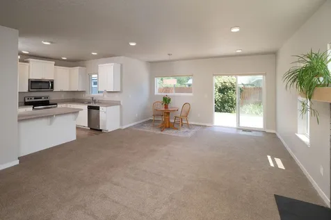 2586 NE Colleen Road Prineville OR 97754