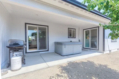 3220 Ramie Lane White City OR 97503