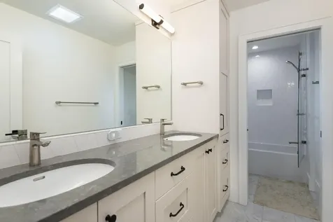 3022 NW Tharp Avenue Bend OR 97703