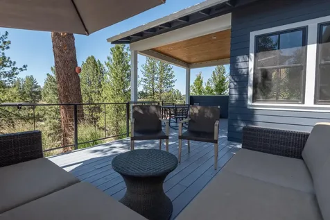 3022 NW Tharp Avenue Bend OR 97703