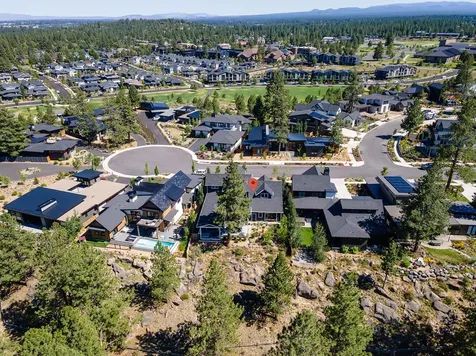 3022 NW Tharp Avenue Bend OR 97703