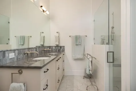 3022 NW Tharp Avenue Bend OR 97703