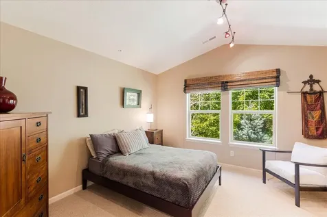 4847 NW 162nd Terrace Portland OR 97229