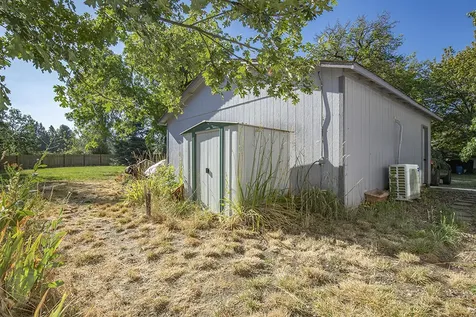 7342 New Hope Road Grants Pass OR 97527