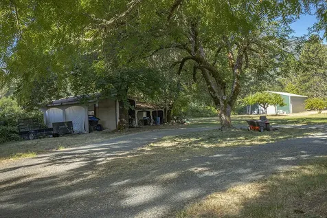 7342 New Hope Road Grants Pass OR 97527