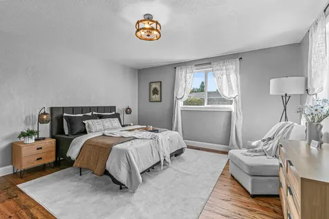 2430 Winslow Park Circle Medford OR 97504