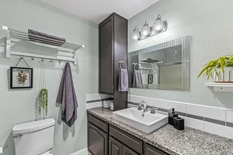 2430 Winslow Park Circle Medford OR 97504