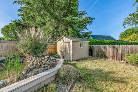 2430 Winslow Park Circle Medford OR 97504