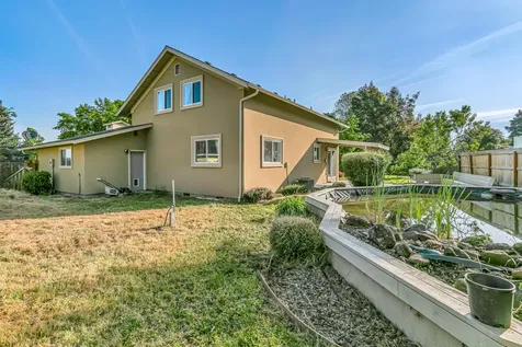 2430 Winslow Park Circle Medford OR 97504