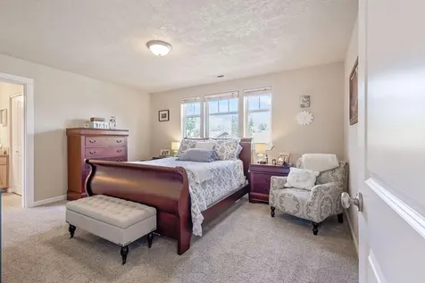 1650 NW Ivy Avenue Redmond OR 97756